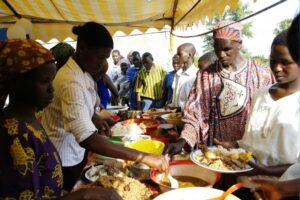 Festmat på landsbygda i Uganda- Alakara reiser