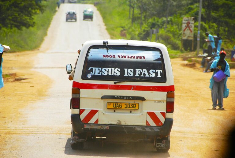 Instagram post from alakarareiser. This post is in position 1.